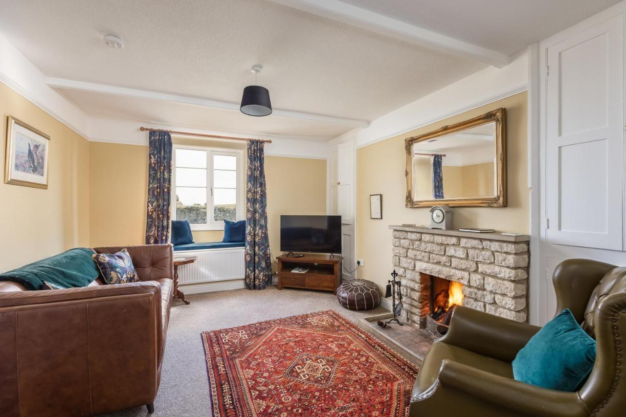 Luxury Farmhouse With Stunning Views And Hot Tub Ebberston Exterior foto