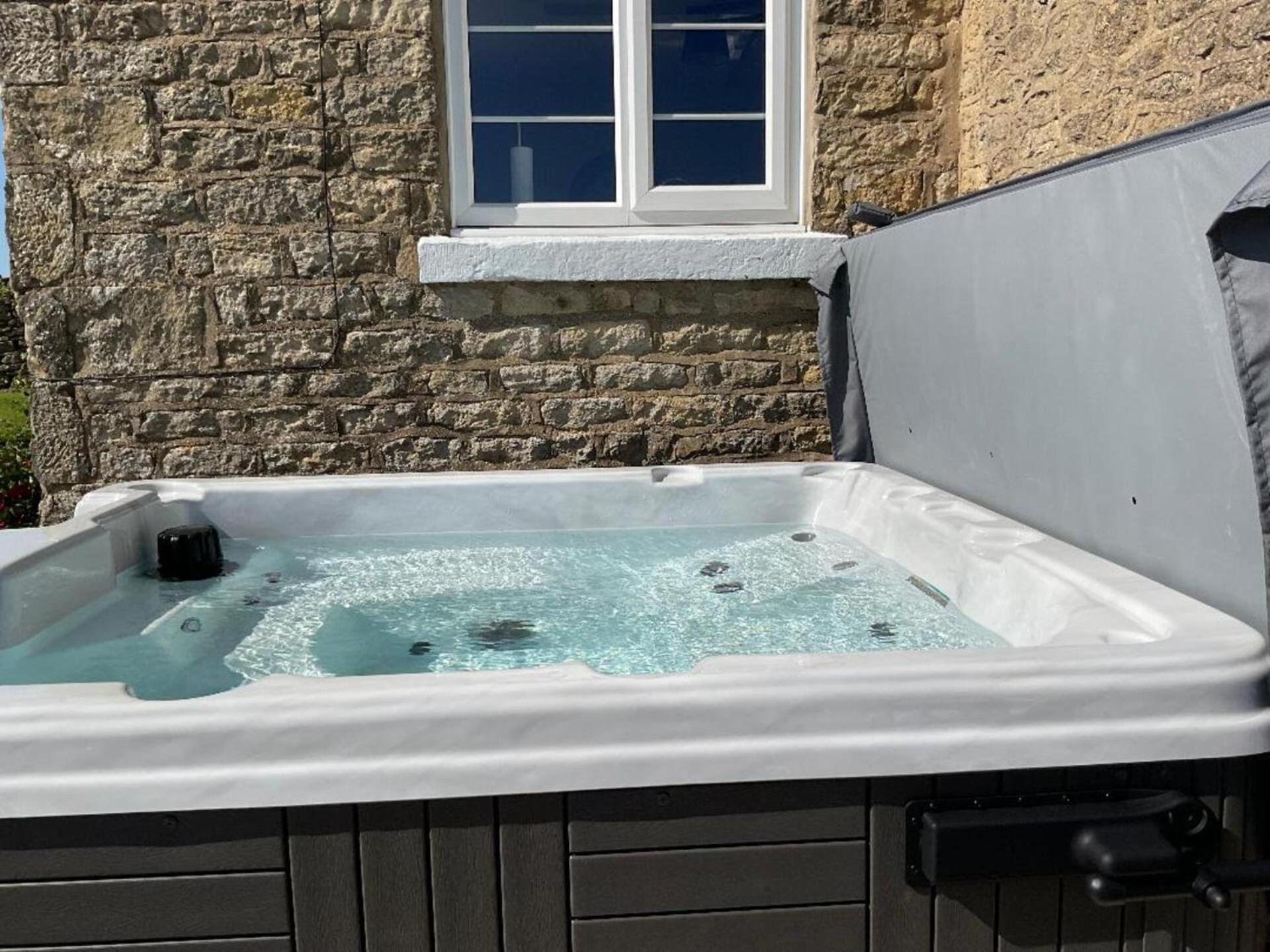 Luxury Farmhouse With Stunning Views And Hot Tub Ebberston Exterior foto